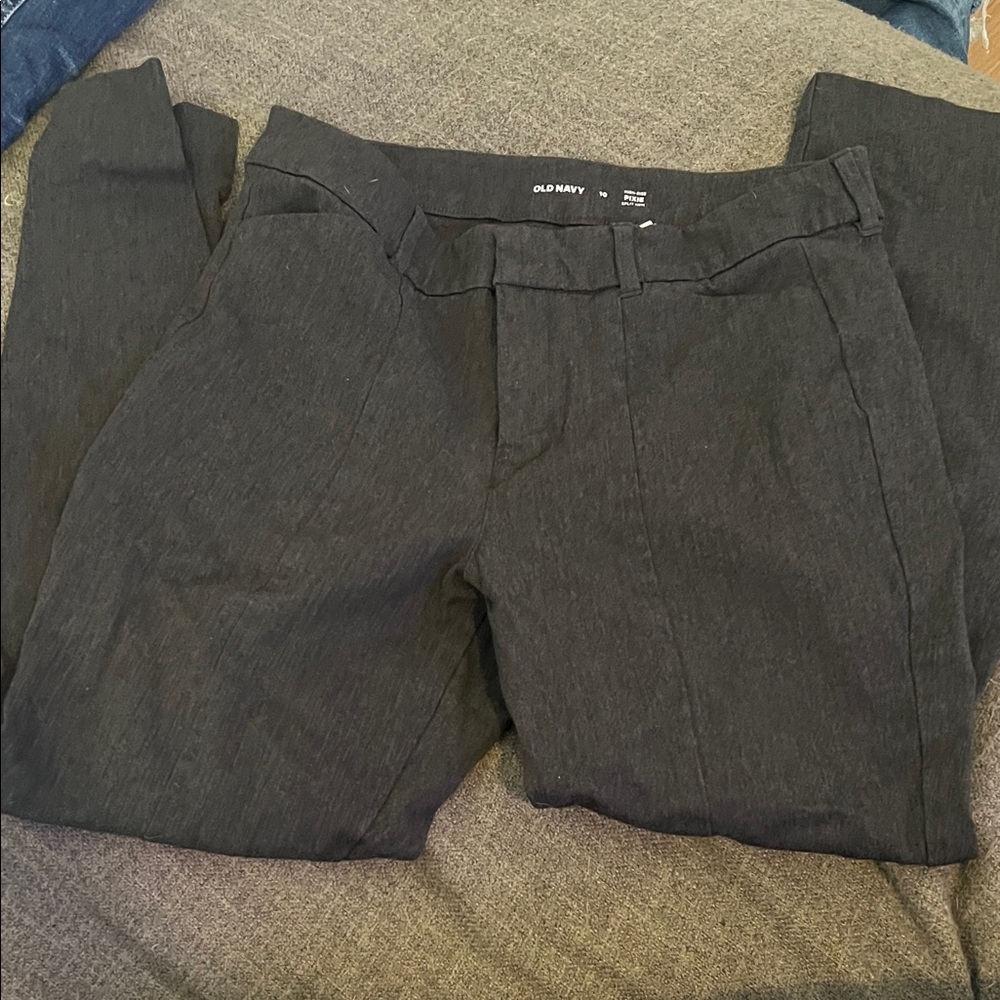 Old Navy Women’s Charcoal Slacks